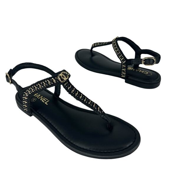 Chanel 2022 CC Logo Scooby Chain Thong Sandals - Picture 4 of 16